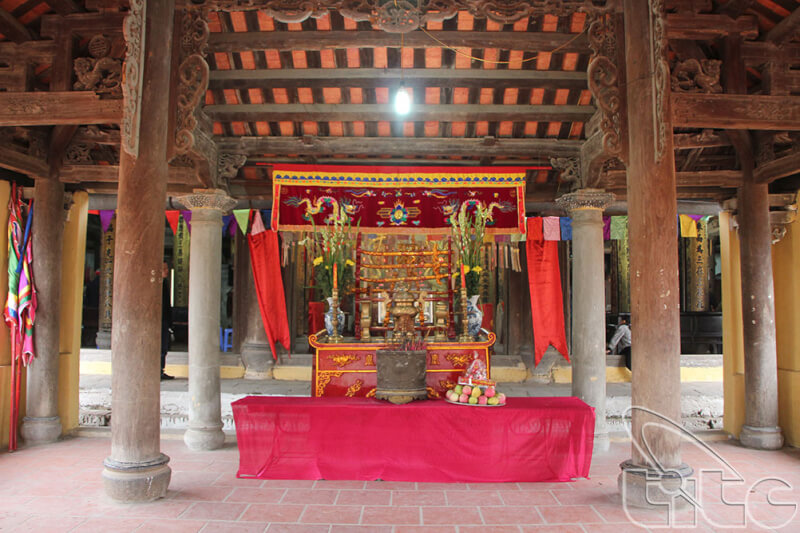 Tho Am village festival