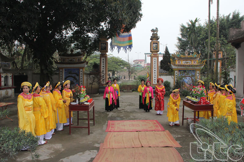 Tho Am village festival