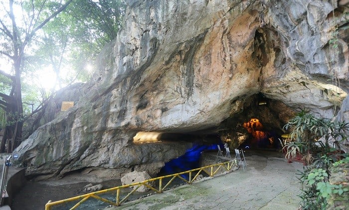 Nhi Thanh Cave
