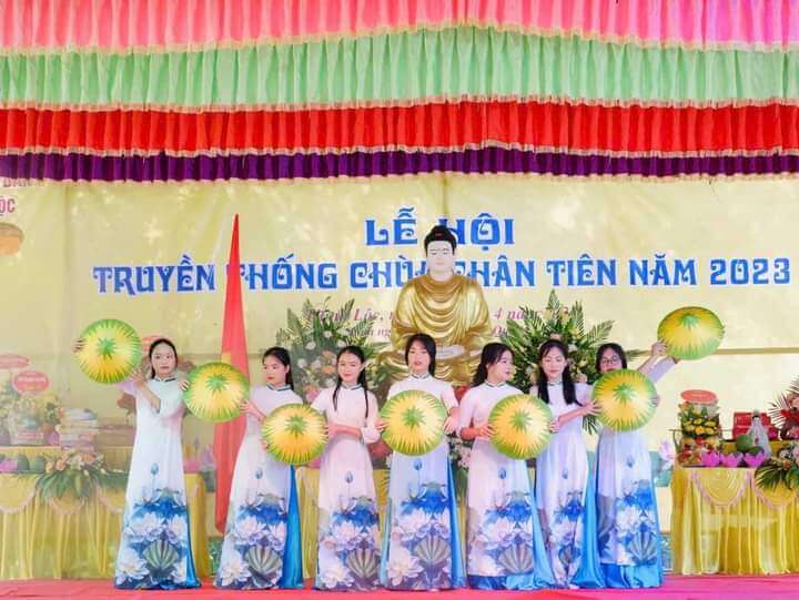 찬티엔 탑 축제