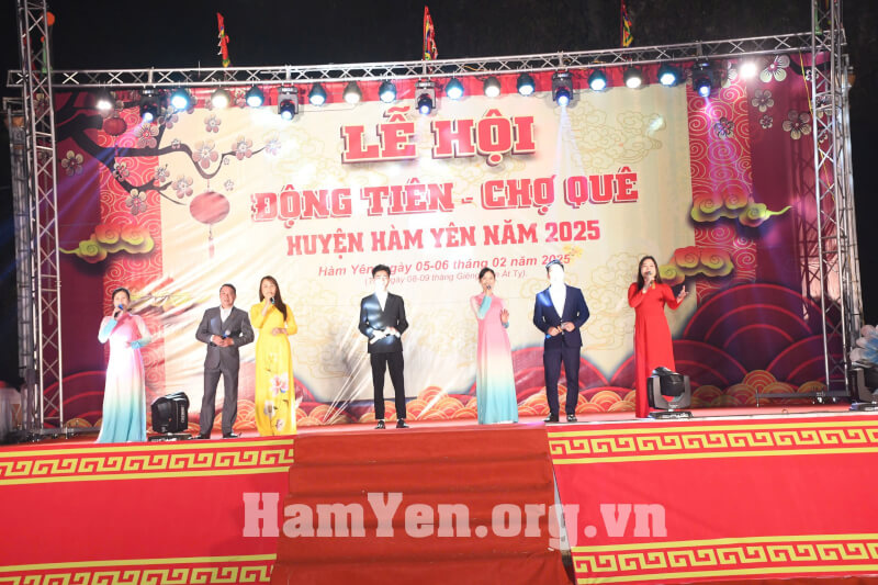 Dong Tien 축제 - Ham Yen 시골 시장