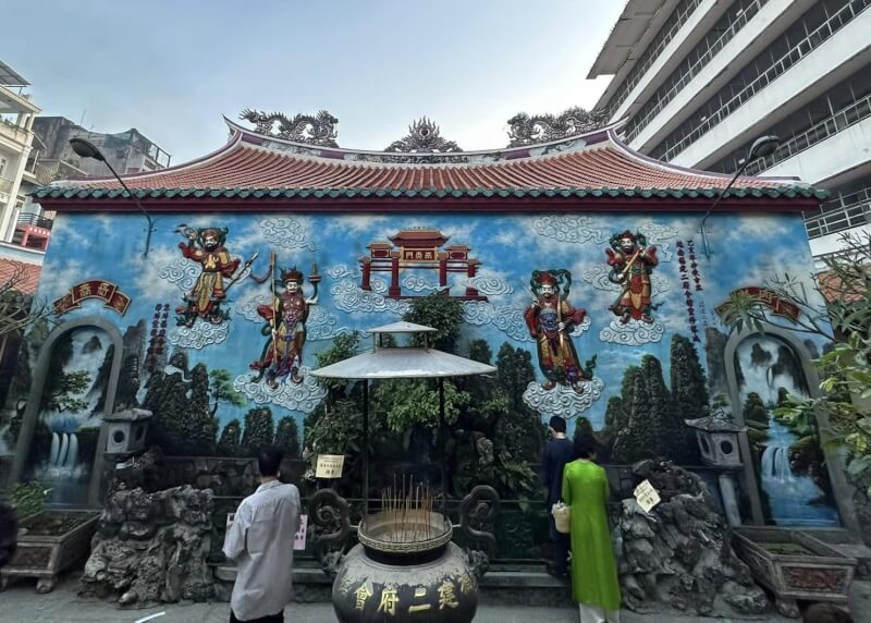 Lễ hội Chùa Ông Bổn