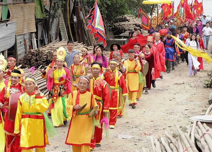 King Mai Temple Festival