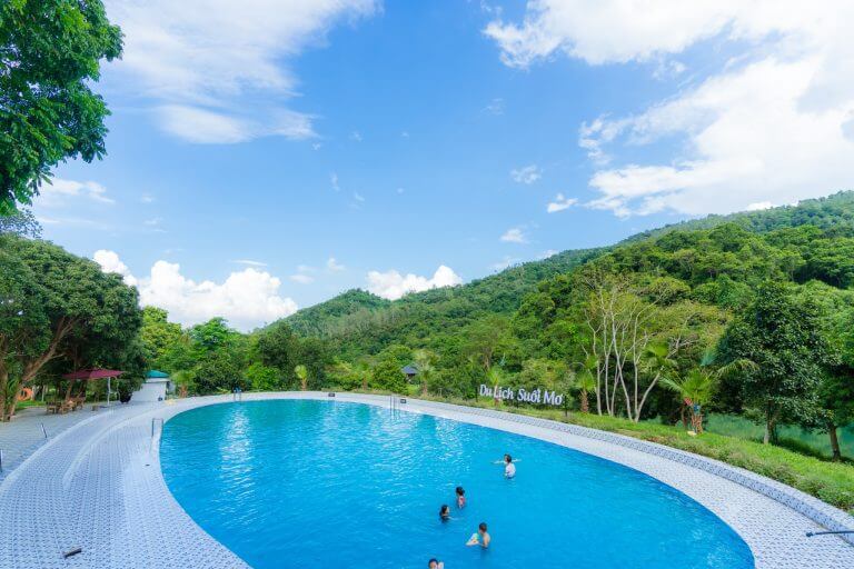 Suoi Mo Ba Vi tourist area