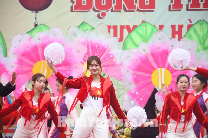 Dong Tien 축제 - Ham Yen 시골 시장