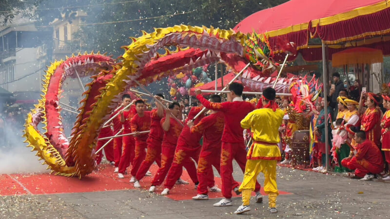 Sai Dong communal house festival