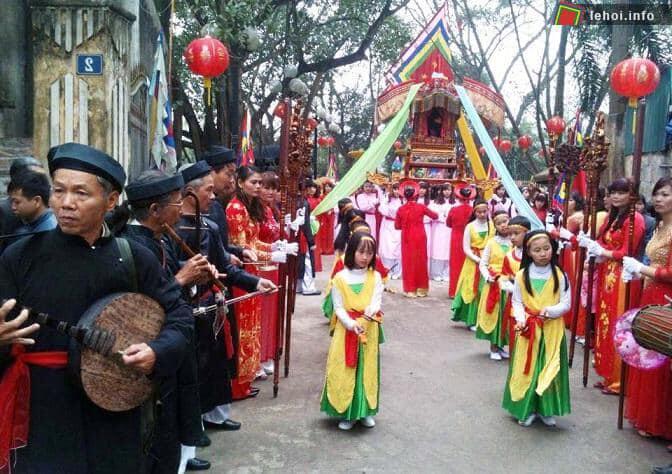 Traditional festival of Da Sy village