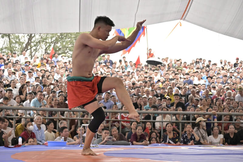 Nanh Pagoda Festival