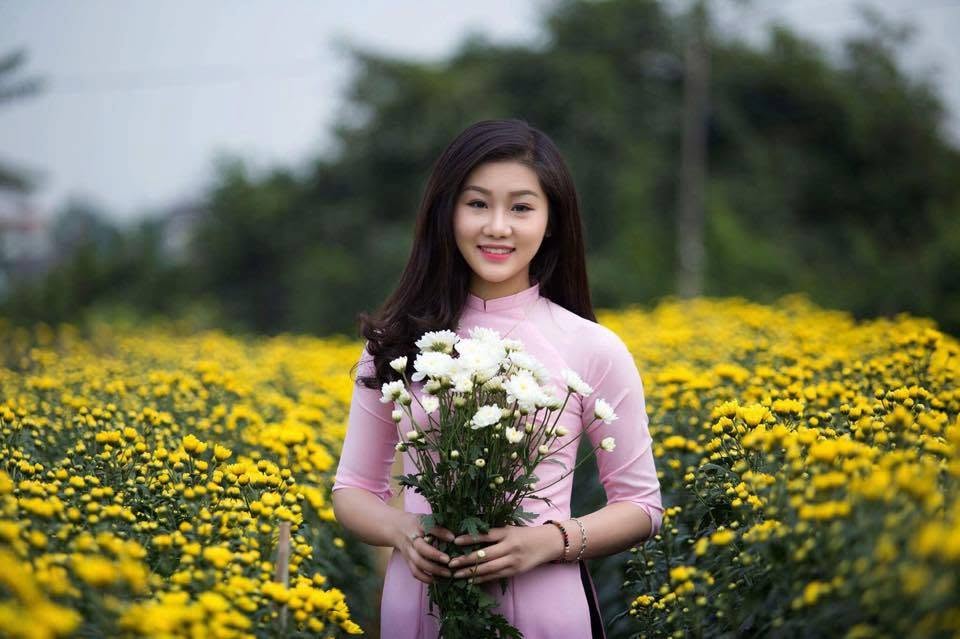 Ha Lung Flower Village