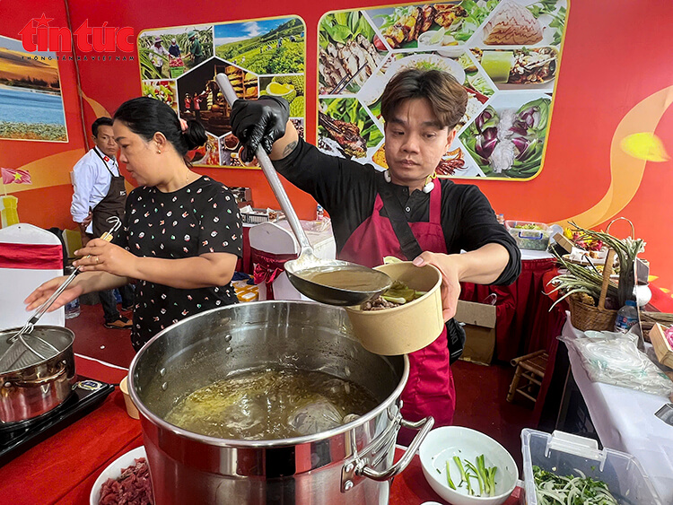 Lễ hội Ngày của Phở 2025