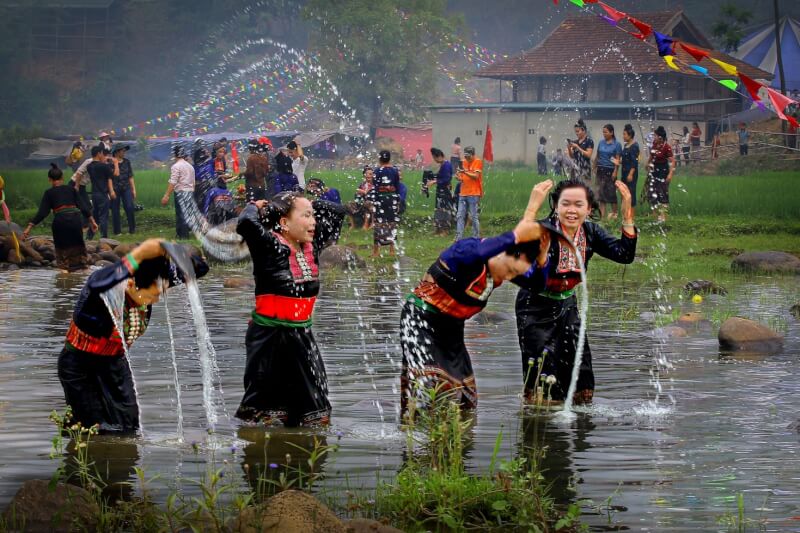 フオット ナム ブン フェスティバル