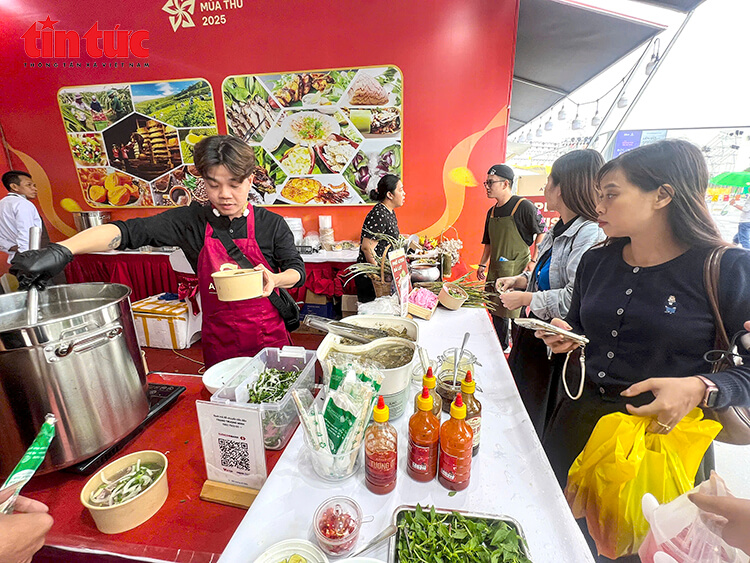 Lễ hội Ngày của Phở 2025