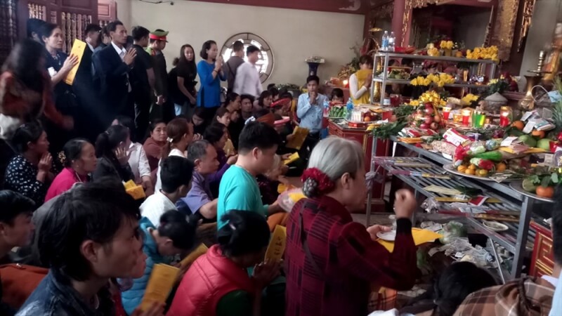 Lễ hội cửa đặt