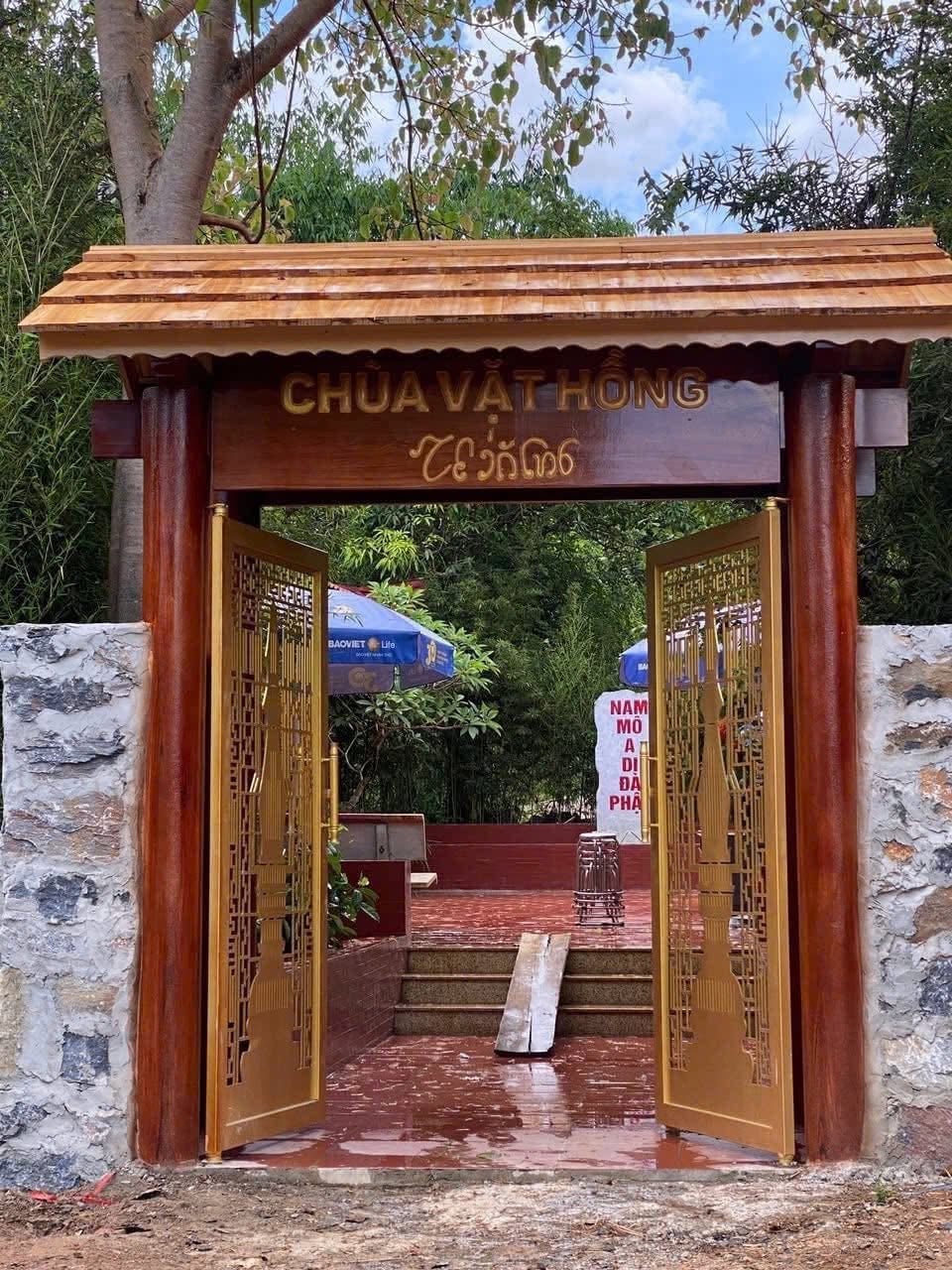 Chùa Vặt Hồng