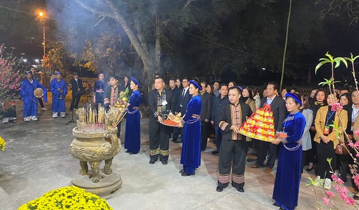 Da District Pagoda Festival