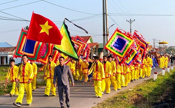 Van Ninh communal house festival