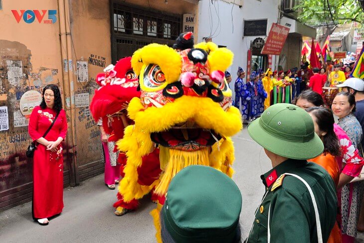 Traditional festival of Lieu Giai village