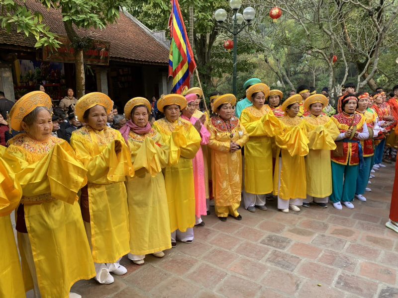 속손 사원 축제(Giong Festival)