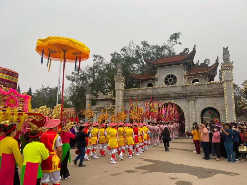 Lễ hội Đền Mẫu Âu Cơ