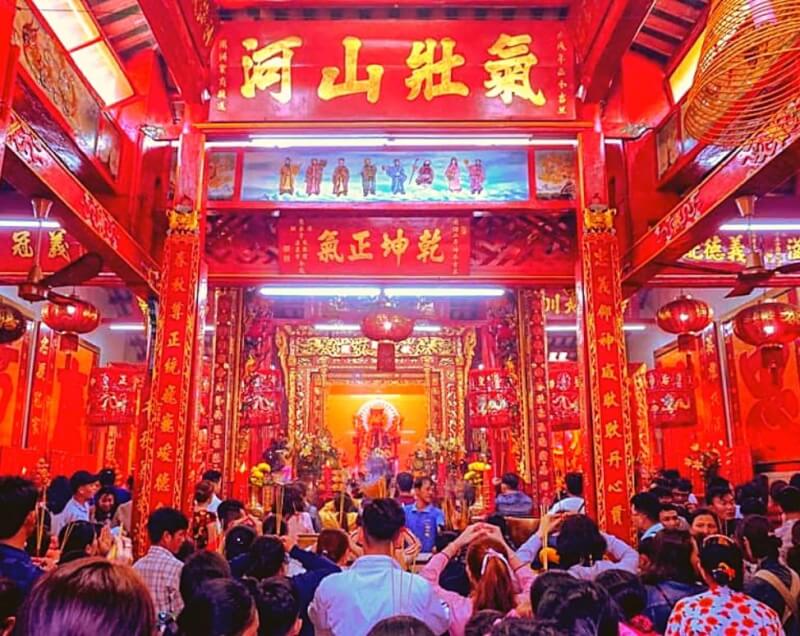 Lễ hội Chùa Ông Bổn