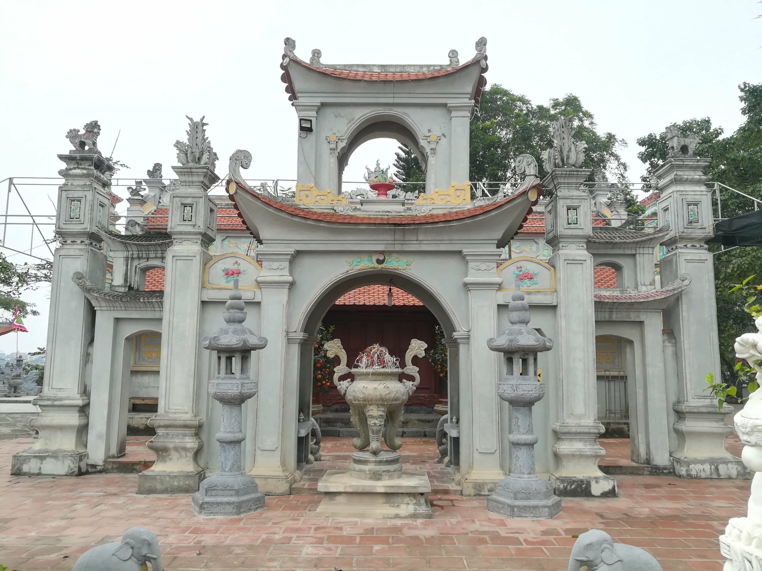 Dot Tien Pagoda