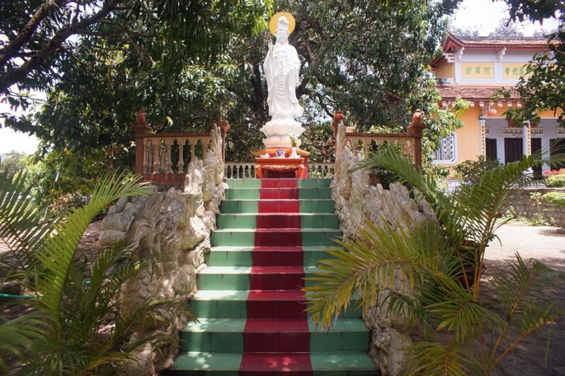 Tu Quang Pagoda Festival
