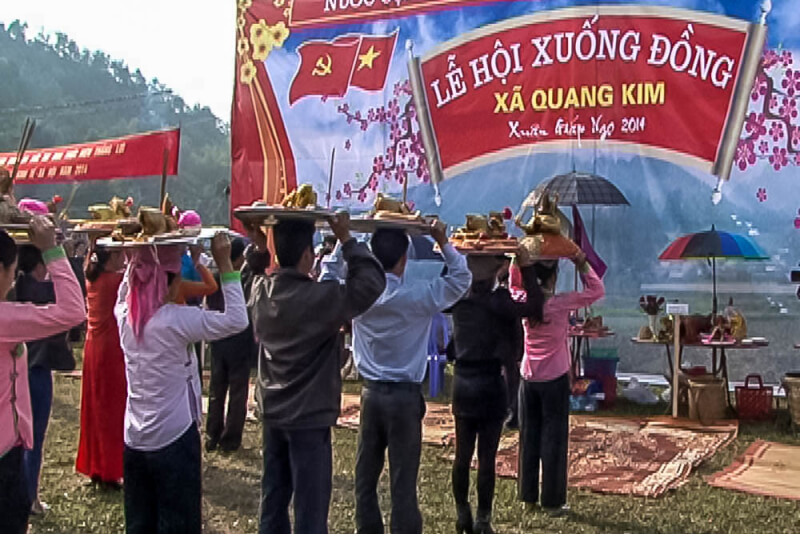 오늘의 소수민족의 들판 축제