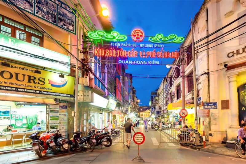 Ta Hien Street