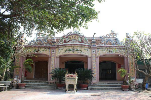 Lễ hội đền Mai Bảng