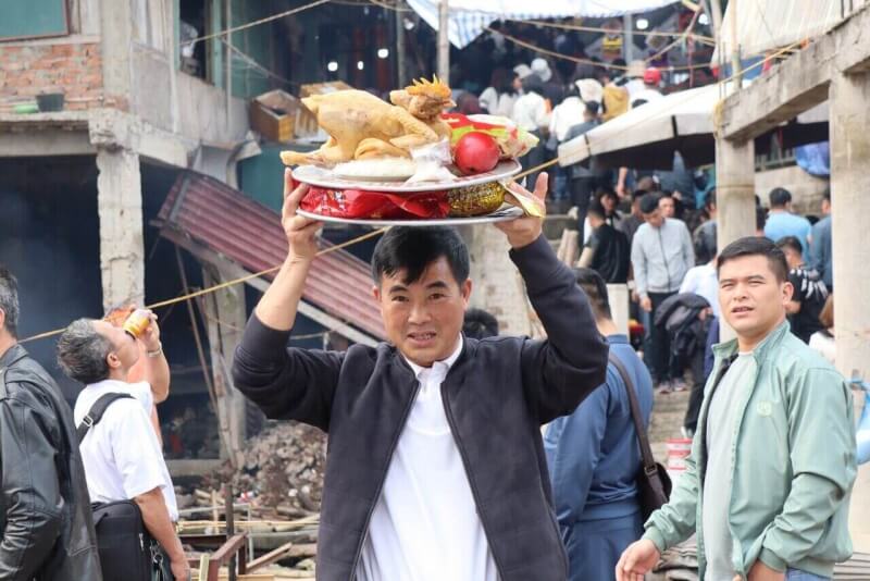 Lễ hội đền Chúa Thác Bờ