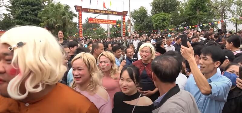 Festival of rice blowing competition in Dong Van