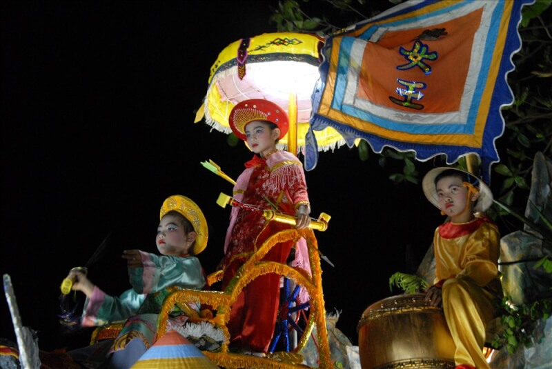 Lễ rước Cộ Bà Chợ Được