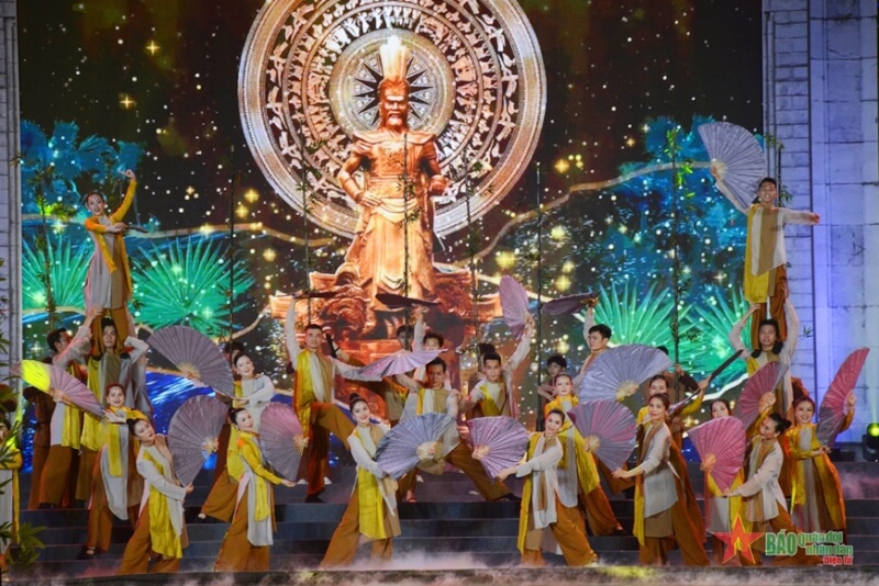 フン寺祭りとダットトゥ文化観光週間