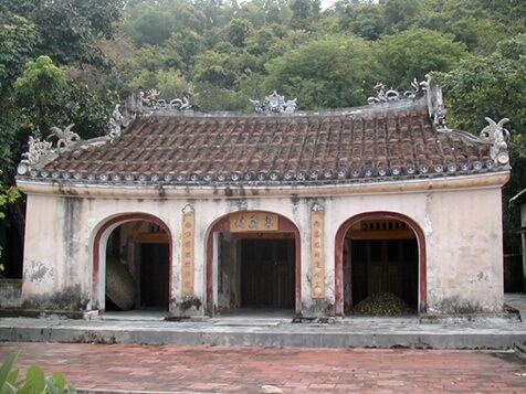 Tan Hiep Tien Thanh Communal House