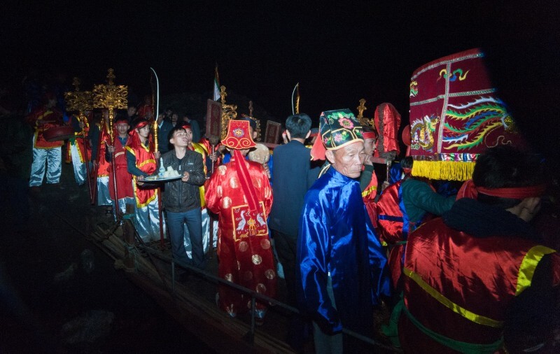 Van Vy fishing village festival