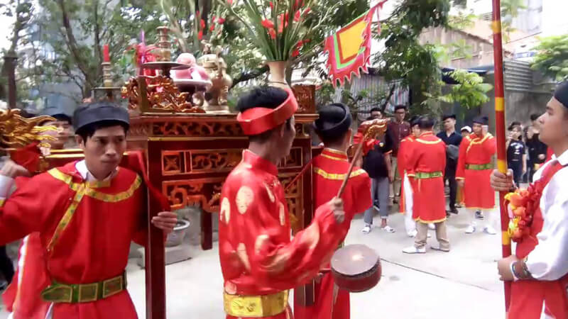 Gian communal house festival