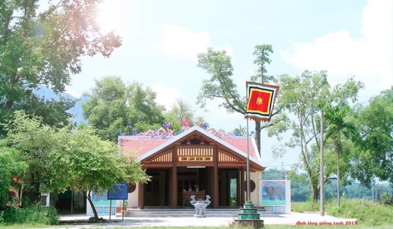 Gieng Tanh communal house festival