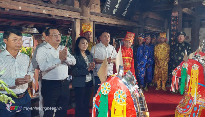 Temple festival of Cuong Quoc Cong Nguyen Xi