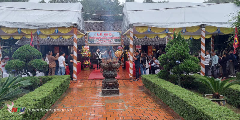 Temple festival of Cuong Quoc Cong Nguyen Xi