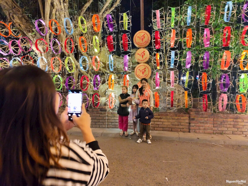 纪念手工艺村的节日