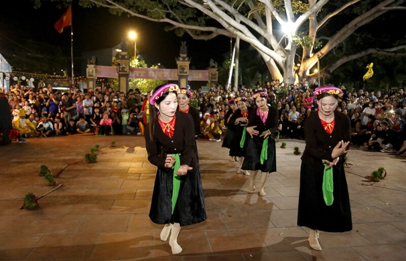 Lễ hội Trò Trám