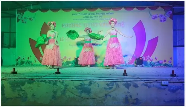 Traditional festival of Quynh Do village