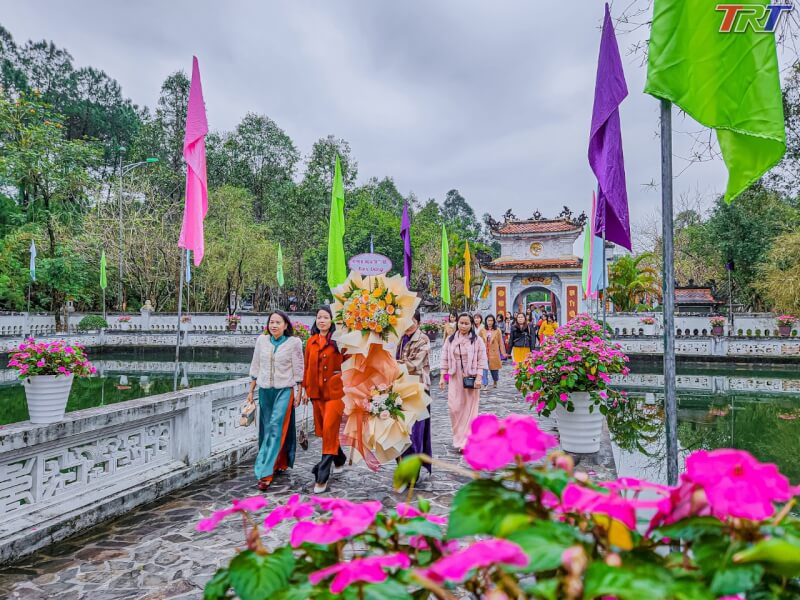 Lễ hội đền Huyền Trân Công chúa