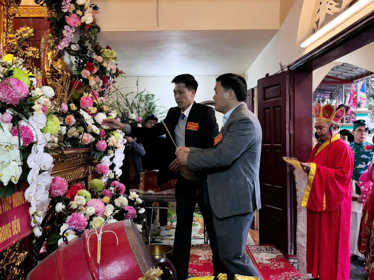 Lễ hội đền Thắm