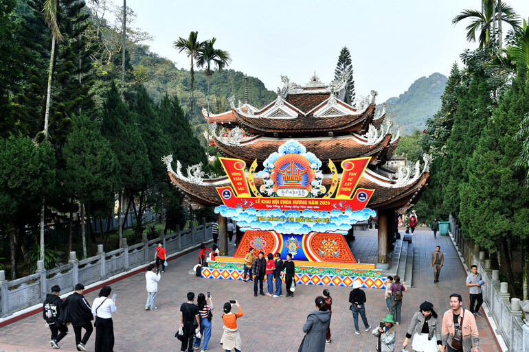 흐엉 파고다 관광 축제 2026