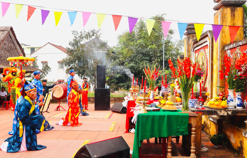 Lễ hội Cầu Bông