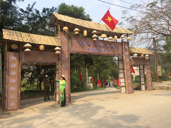 Dong Son ancient village