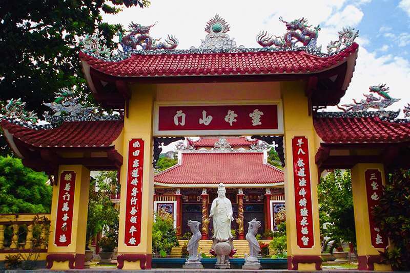 Lễ hội Chùa Ông Núi