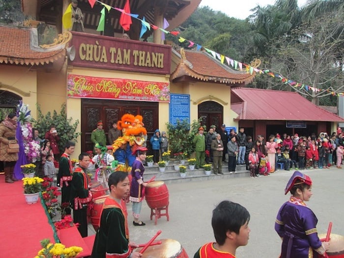 Nhi - Tam Thanh Festival
