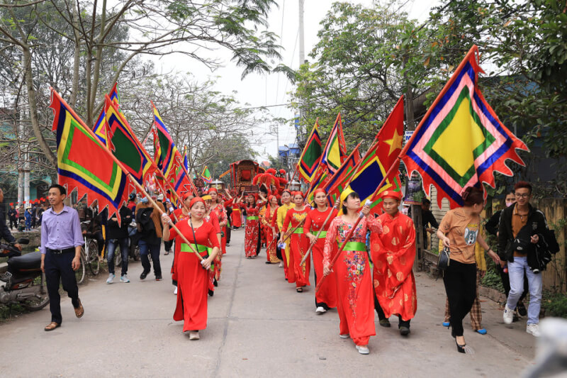 Mau Dao Nuong Temple Festival